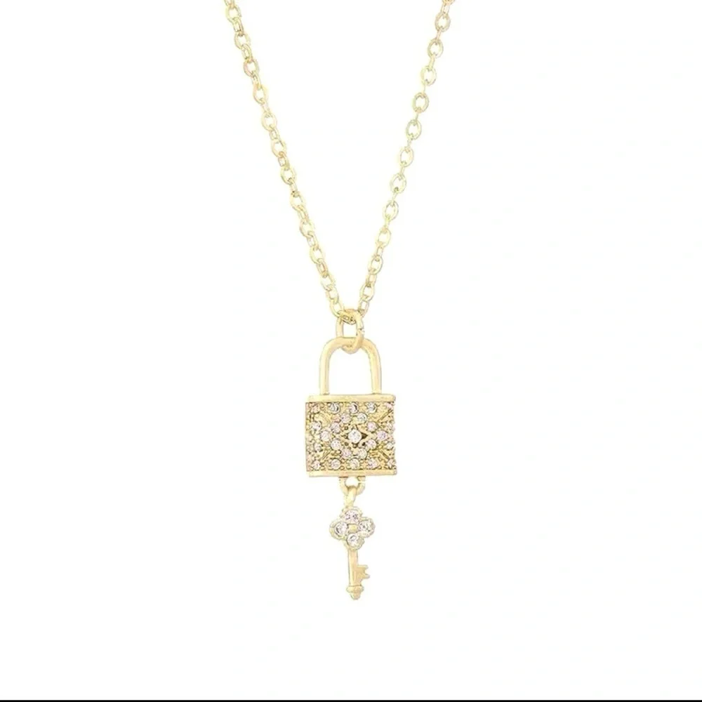 18K Gold Clover & Flower Diamond Lock & Key Luxury Inspired Design Necklace